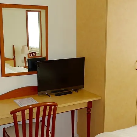 Ξενοδοχείο Prins Maurits 3*